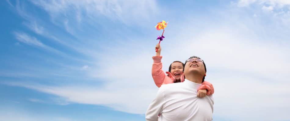 https://cdn.gabb.com/wp-content/uploads/2022/05/Father-and-daughter-looking-at-clouds-950x396.jpeg